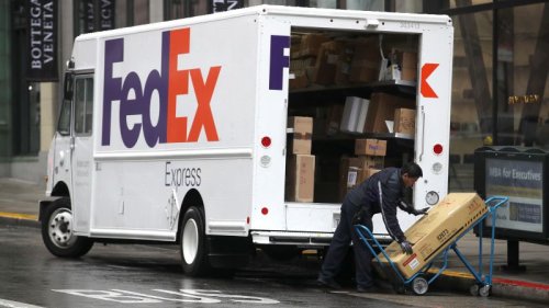 A new text message scam is disguising itself as a FedEx notification