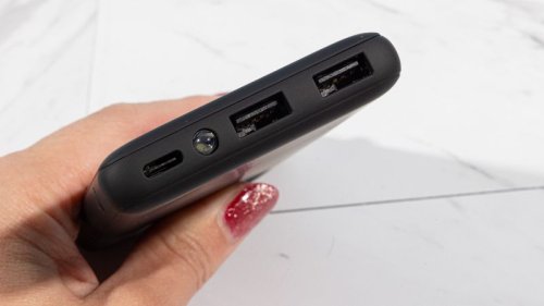 Traveling this spring? Stay charged with 7 power banks that pass the TSA’s battery rules