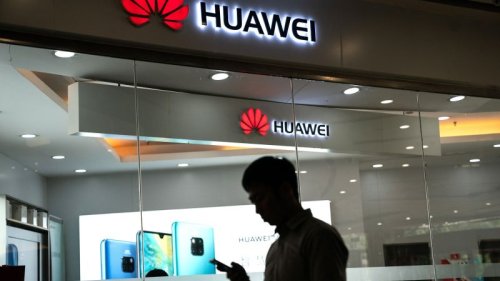 US regulators rule that China’s Huawei and ZTE threaten national security