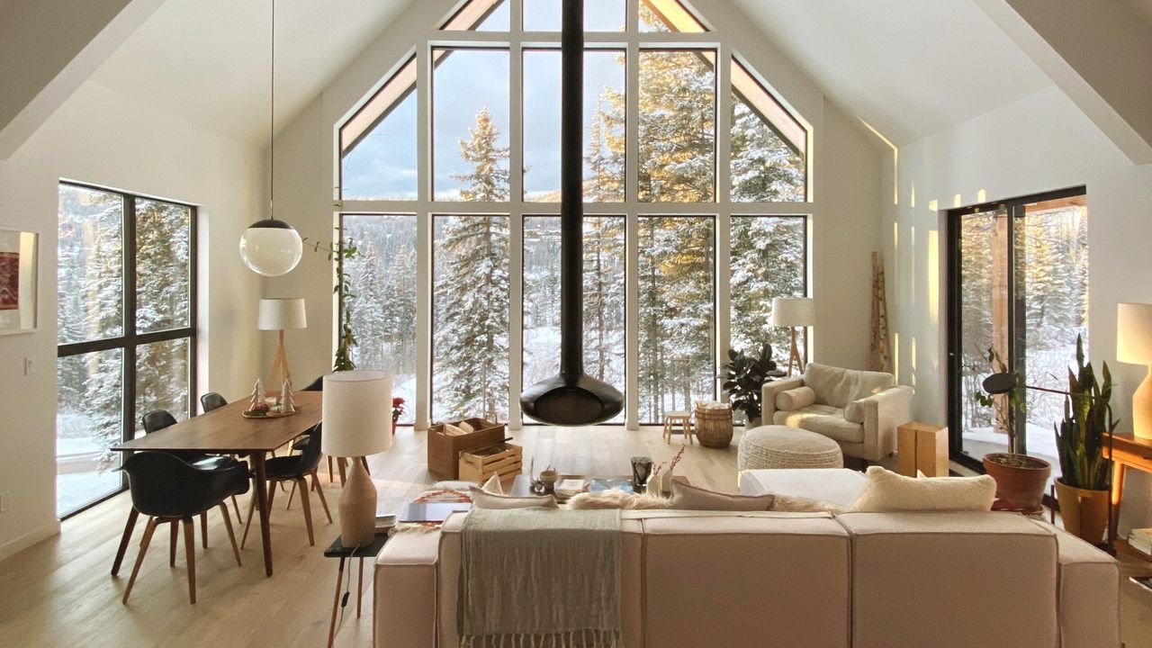 Where to Stay Near Glacier National Park: The Best Hotels, Dude Ranches, and Glamping Sites