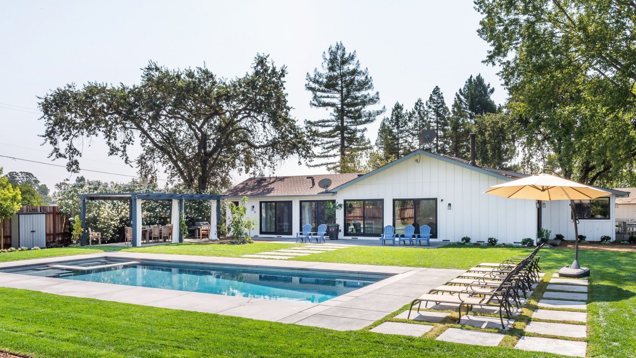 13 Airbnbs That Will Fit Your Whole Family