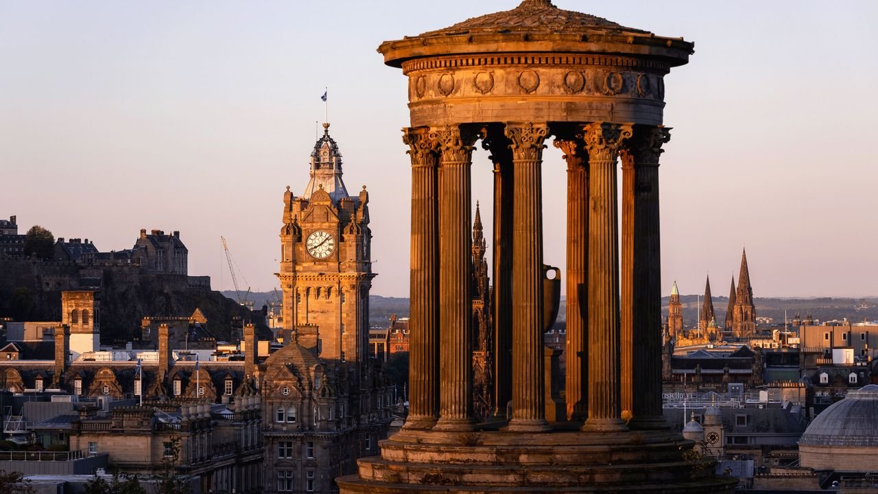 An Edinburgh Fringe Veteran on His Favorite Spots Around the Festival