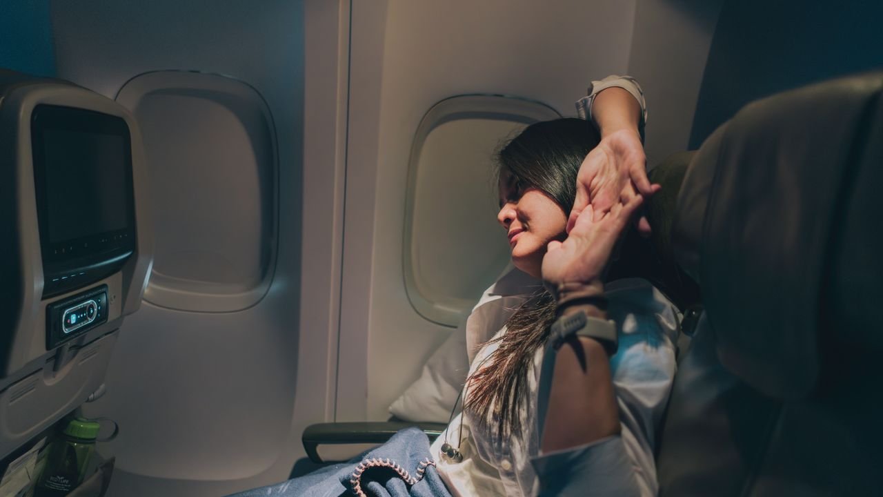The Simple Exercises We Should All Be Doing on a Long-Haul Flight, According to Pilates Instructors