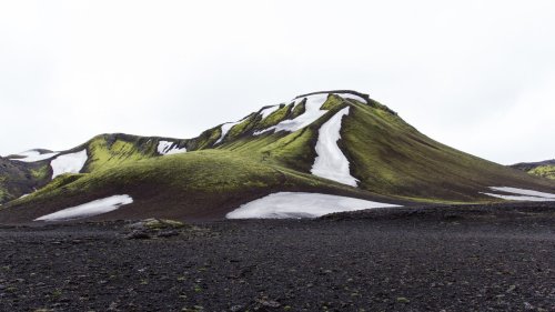 The Best Things to Do in Iceland, From Puffin Spotting to Bread Baking