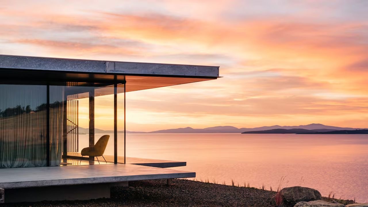 The best Airbnbs in Australia to book for a total reset, from beach houses to bush retreats