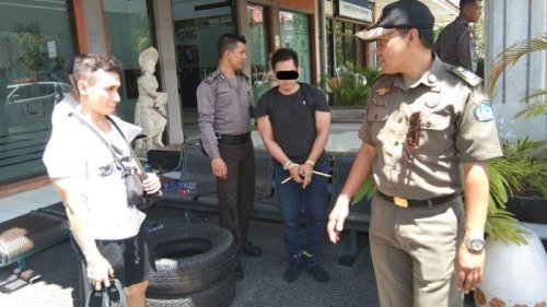 Filipino tourist apprehended for aggressive behavior at Ngurah Rai Airport