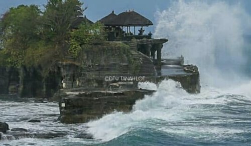 Officials warn of high tides in southern Bali tomorrow
