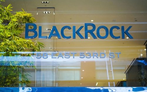 BlackRock's Bitcoin ETF Attracts $73M Inflows amidst US Bitcoin ETF Outflows