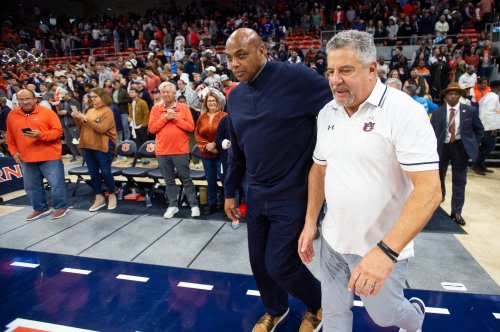 Charles Barkley Sparks Uproar After Admitting to Legal and Illegal Payments to Auburn: “They Are Cheating”