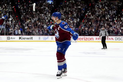 Good & Bad: Landeskog Scores In Avalanche’s Dominating Game 4 Victory