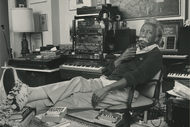 10 Photos That Capture Harlem’s Legacy Through the Lens of Visionary Gordon Parks