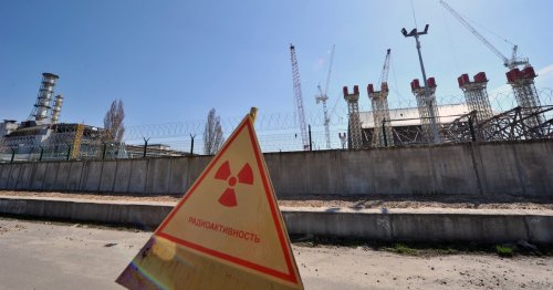 Ukraine Plant Under Fire Showcases 'Dangerous' Nature of Nuclear Power, Experts Say