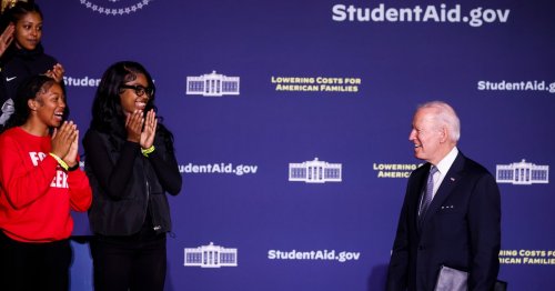 'We Must Cancel Student Debt,' Activists Argue as SCOTUS Agrees to Hear Case in February