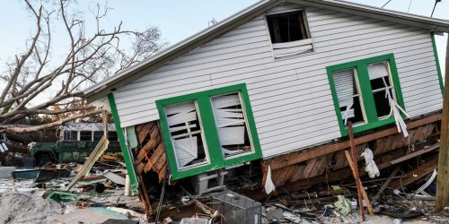 As Insurers Cut Coverage Due to Climate Disasters, Senators Probe Continued Backing of Fossil Fuels