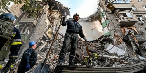 Could the Final Surprise in Russia's War in Ukraine Be a Mushroom Cloud?