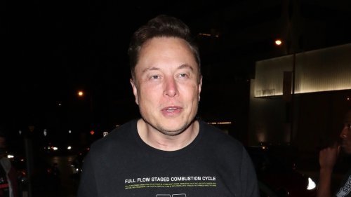 Elon Musk Announces Relaunch of Twitter Premium Service