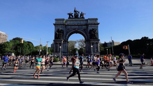 Runner Dies After Collapsing at Brooklyn Half Marathon Finish Line, Over a Dozen Others Hospitalized