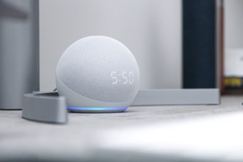 Echo Dot con Alexa a mitad de precio y otros chollos para convertir tu casa en una smart home