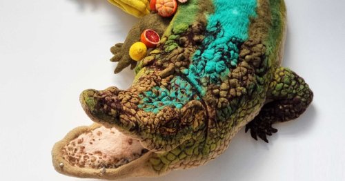 Secrets d’atelier : le gigantesque crocodile d’Héléna Guy Lhomme, artiste textile, dévoilé au Grand Palais à Paris