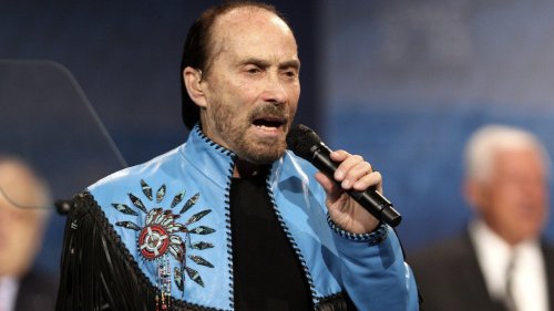 NRA forced to cancel concert as Lee Greenwood joins mass exodus