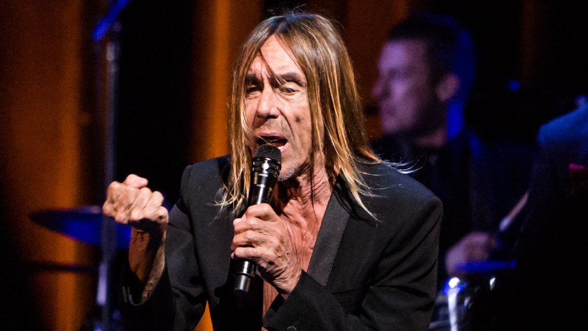 Iggy Pop cancels headlining Moscow festival appearance in support of Ukraine