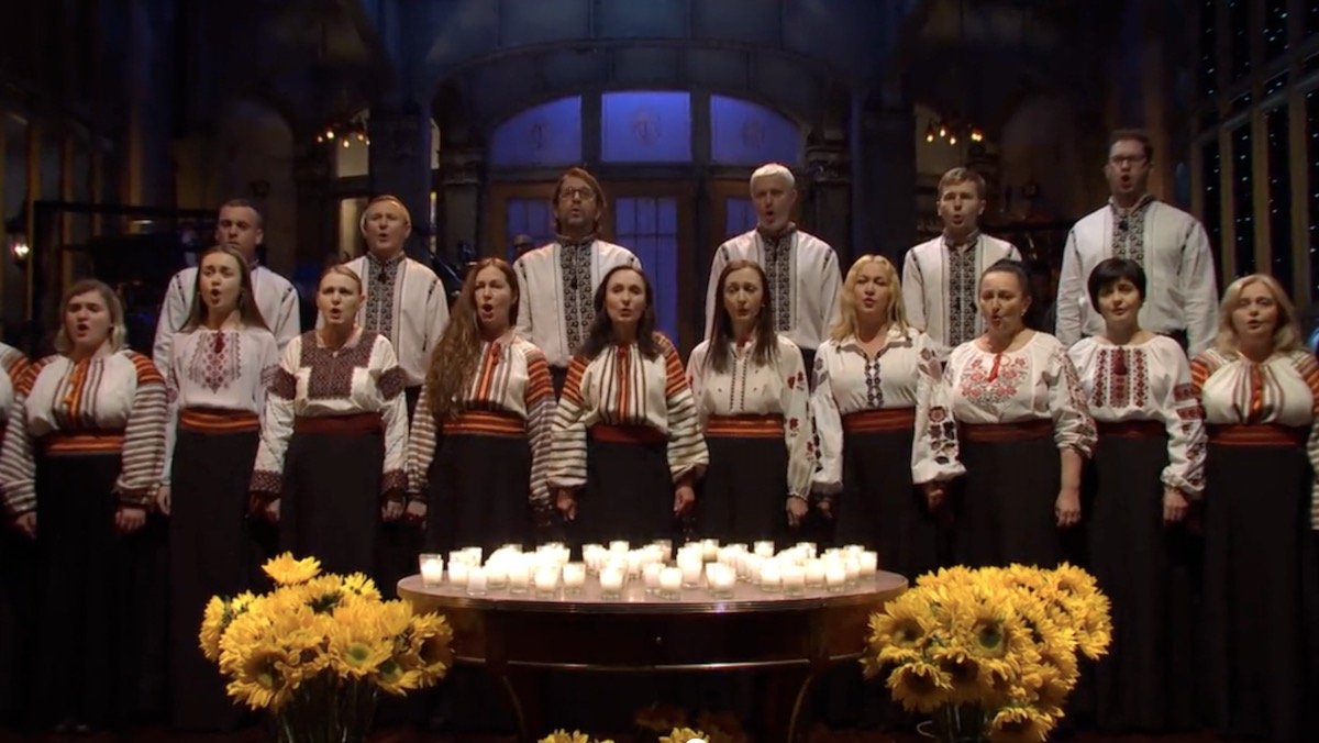 Ukrainian Chorus Dumka of New York performs during SNL's cold open: Watch