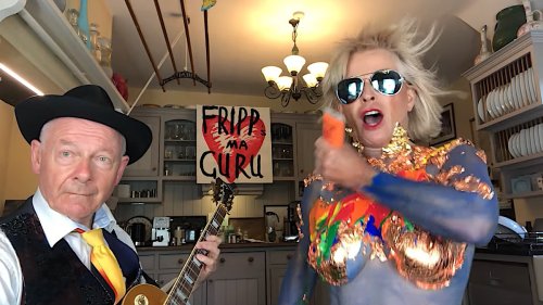 Toyah wears only gold leaf and paint as she and Robert Fripp perform Foo Fighters' "All My Life": Watch