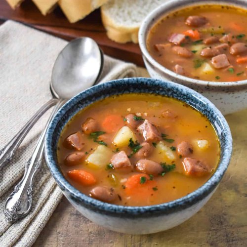 Ham and Pinto Bean Soup