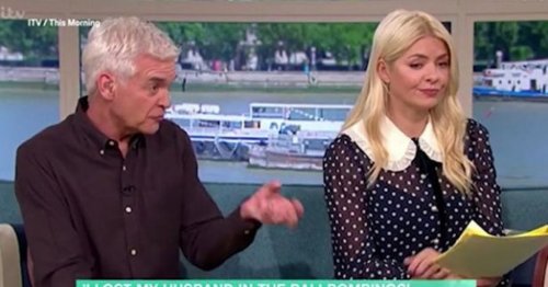 This Morning viewers spot Holly Willoughby 'rolling eyes' at Phillip Schofield during tense on-air moment