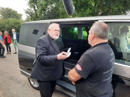Nach Recherche von CORRECTIV und Frontal: Kardinal Marx bittet in bayerischer Gemeinde um Entschuldigung