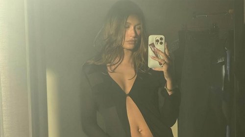 Hailey Bieber wird zum "Beauty Innovator" des Jahres gekürt – und trägt dabei dieses Dress!
