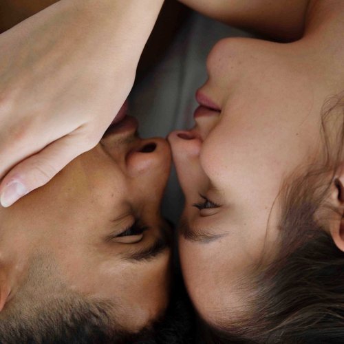 Aftercare nach dem Sex ist so wichtig wie der Orgasmus – und wir alle haben die Nachsorge bisher vernachlässigt