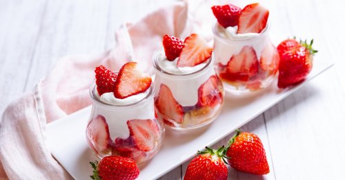 La recette du tiramisu aux fraises de Cyril Lignac
