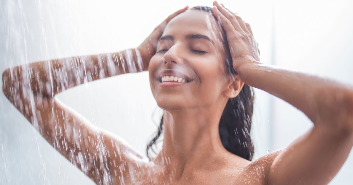 Cette technique pour réussir votre shampoing va changer l’aspect de vos cheveux