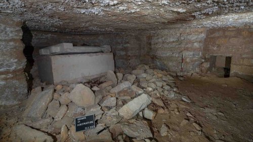4,400-year-old lost Egyptian tomb found with mummy inside