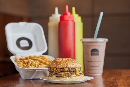 Bleecker Burger: What’s The Hype Behind This Cult Favourite?