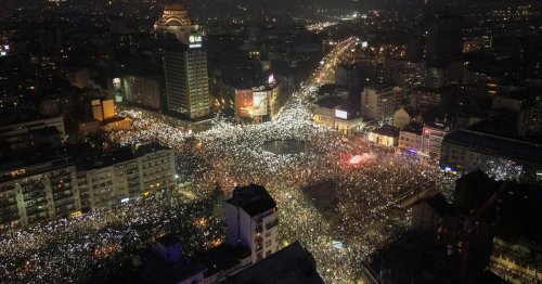 Pendant que vous dormiez. Serbie, tornades aux États-Unis, Ukraine, Trump : les informations de la nuit