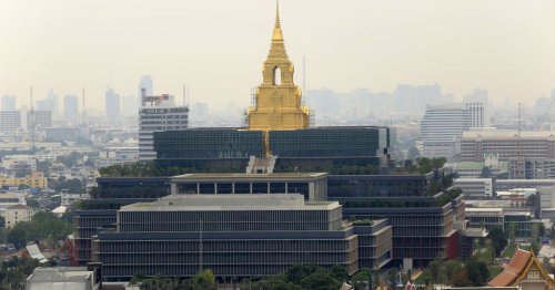 Polémique. En Thaïlande, le nouveau Parlement avait-il vraiment besoin d’un karaoké ?