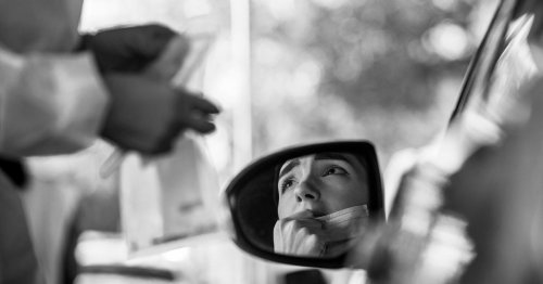 En images. Cinq ans après, la pandémie de Covid-19 vue par les photographes du “New York Times”
