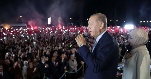 Vu d'Europe. “Imbattable” mais “à la tête d’un pays divisé” : la victoire d’Erdogan vue par la presse européenne