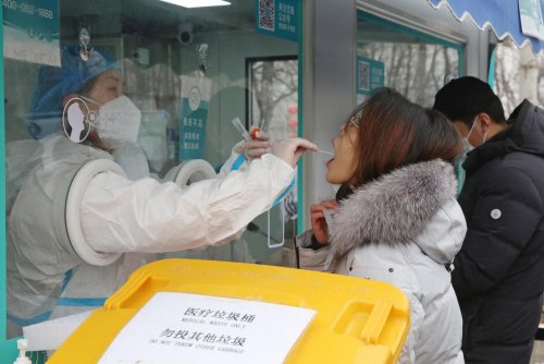 Vu du Japon. En Chine, le renforcement du contrôle sanitaire révèle les inégalités de la société