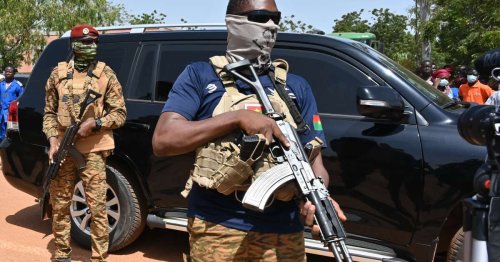 Terrorisme. La Côte d’Ivoire offre des armes au Burkina Faso : le cadeau gênant d’un “valet” de l’impérialisme