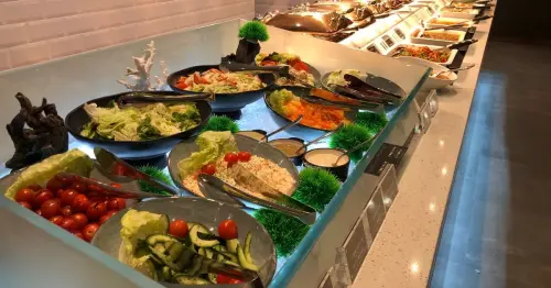 Inside new all-you-can-eat buffet in Coventry as locals say food tastes 'amazing'