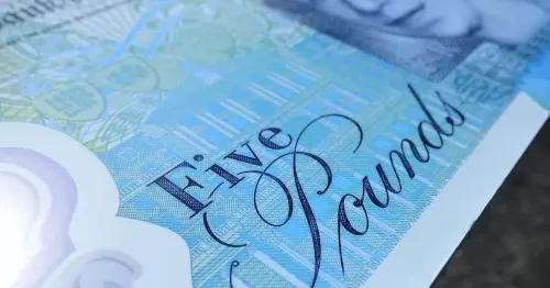 Three key dates as eight million people in UK set to get £300 added to bank accounts by December