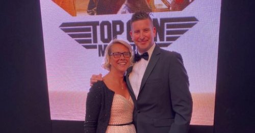 Warwickshire couple attend Top Gun: Maverick premiere after Tom Cruise lands outside their home