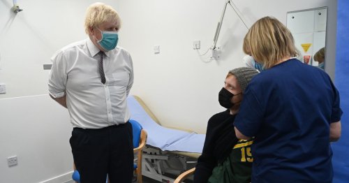 £10,000 fine for any vaccinated adult who breaks new Omicron variant rules