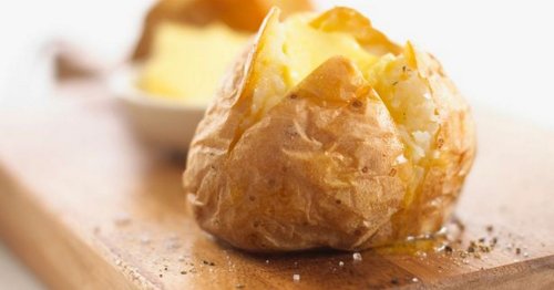 The incredible air fryer hack for 'crispy outside and fluffy on the inside' jacket potatoes