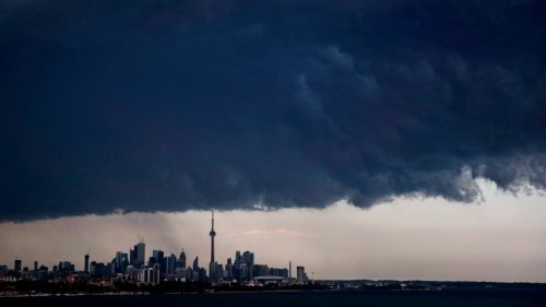 Thunderstorm Moves Through Toronto Bringing Dime size Hail Flipboard