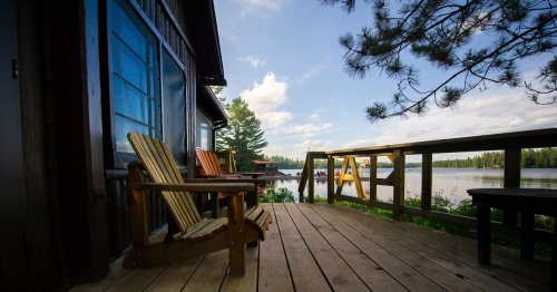 Tariffs, economic uncertainty chilling cottage housing market, report says