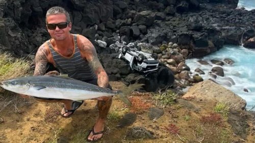 Canadian man drives off Hawaiian cliff, falls from wreck, washes out to sea, survives